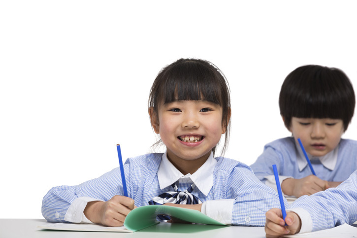 关于小学生写作业的简笔画